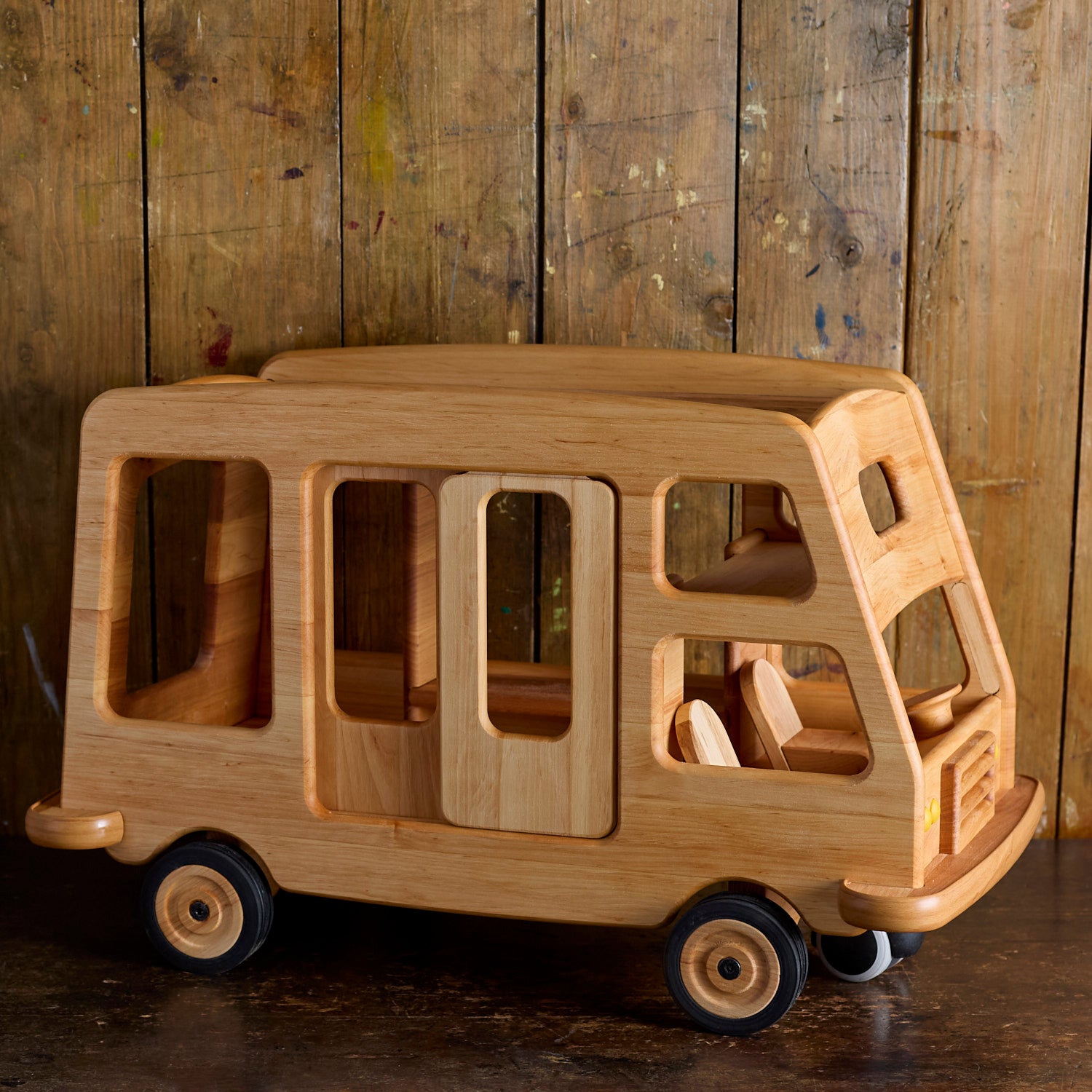 Wooden Giant Camping Van – MamaOwl