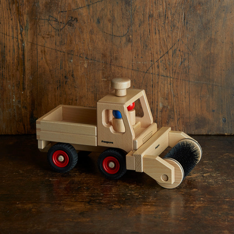 Wooden Base Model Truck