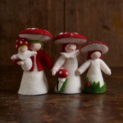 Handmade Wool Large Fly Agaric Mother - White