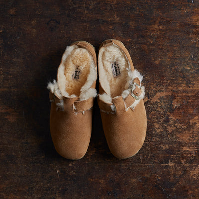 Adults Lambskin Slipper Shoe w/Buckle - Chestnut
