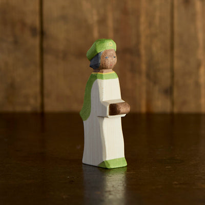 Handcrafted Wooden King Page - Green