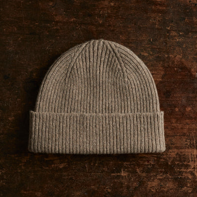 Adults/Bigger Kids Beanie - Lambswool - Clay