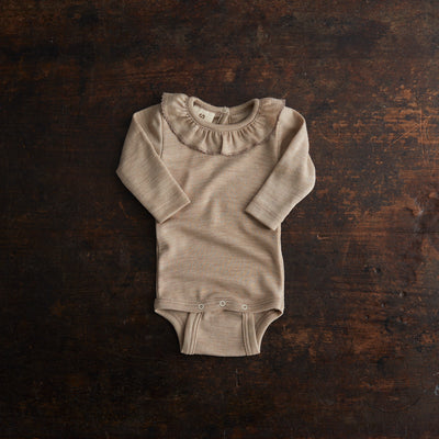 Wren Baby Body - Merino Wool & Silk - Sandstorm