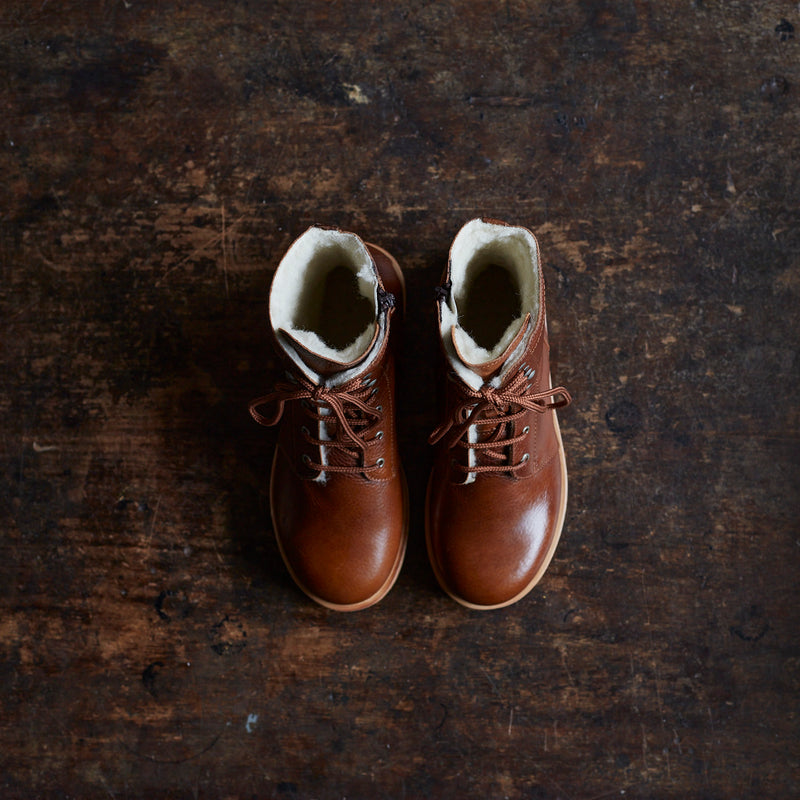 Womens Wool Lined Lace-up Boots w/Zipper - Cognac