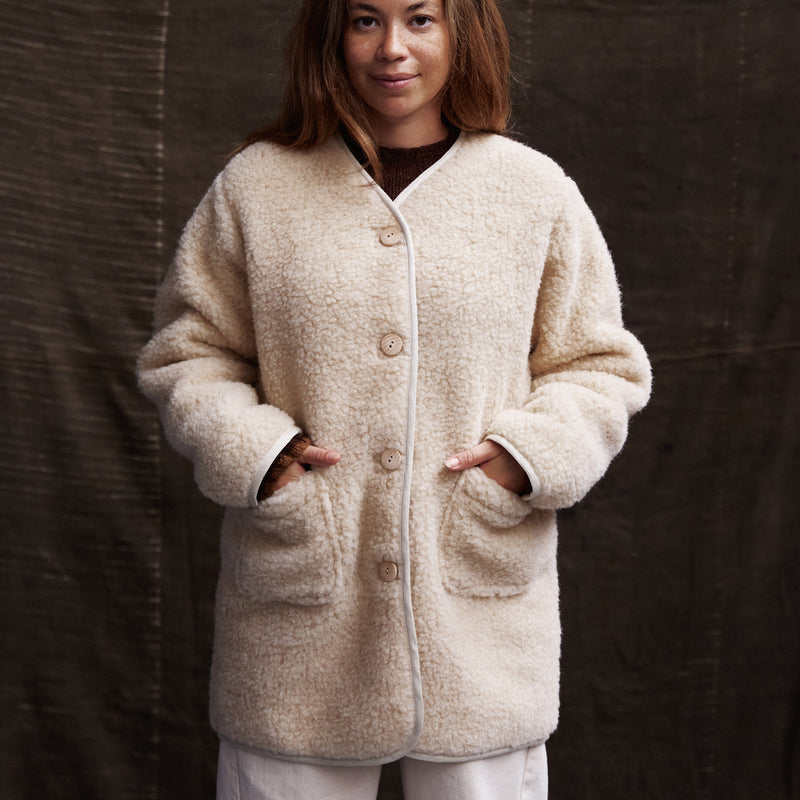 Women’s Wool Teddy Fleece Coat in beige - sizes Small to XL – MamaOwl