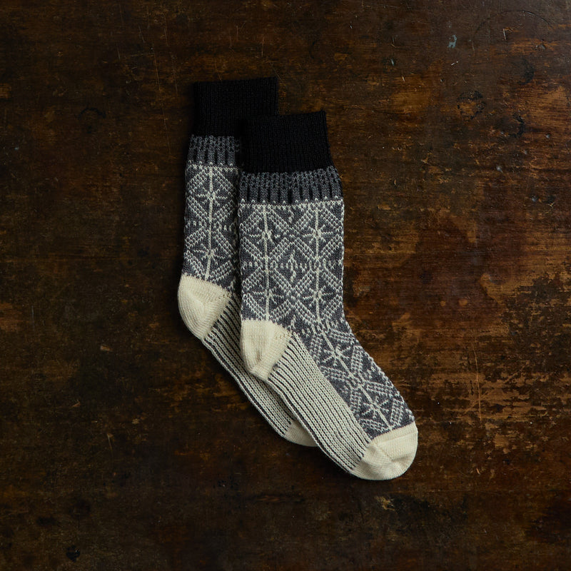 Adult’s Wool Snow Crystal Socks - Grey