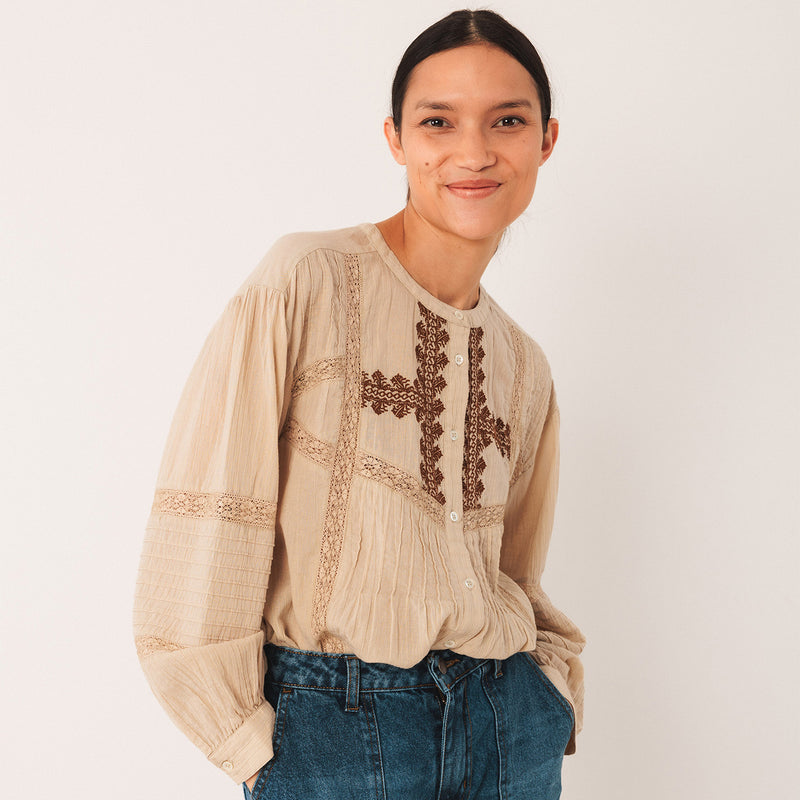Women's Cotton Embroidered Balloon Sleeve Shirt - Piedra