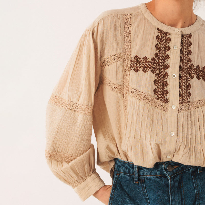 Women's Cotton Embroidered Balloon Sleeve Shirt - Piedra