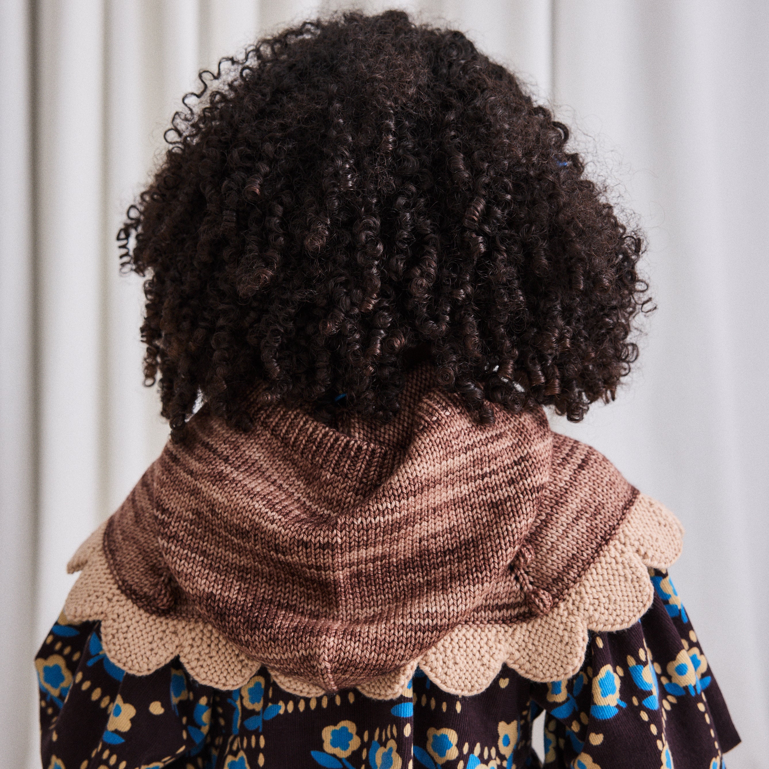 Merino Wool Scallop Capelet in brown in sizes 2y-8y. – MamaOwl