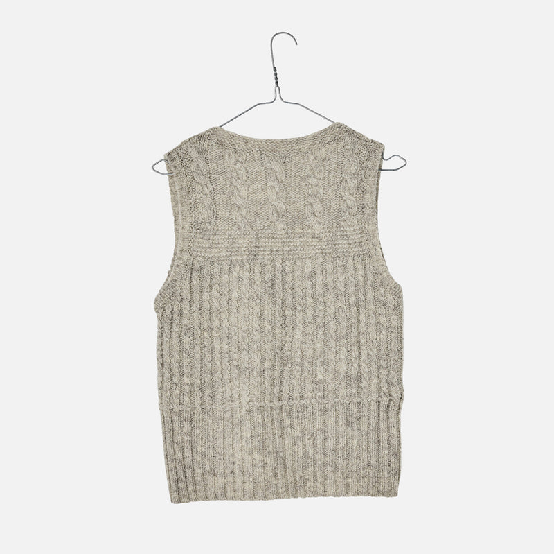 Women's Undyed Wool Cable Vest - Light Grey