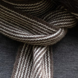 Women's Cashmere Sailor Neck Scarf - Brown