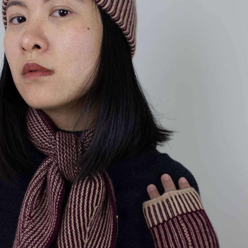 Women's Cashmere Seafarer Hat - Wine