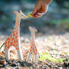 MamaOwl_Ostheimer_Giraffes_2_c