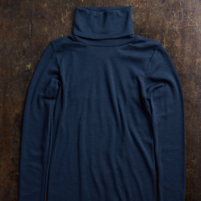 Auk Women’s Top - Merino Wool & Silk - Night Ocean