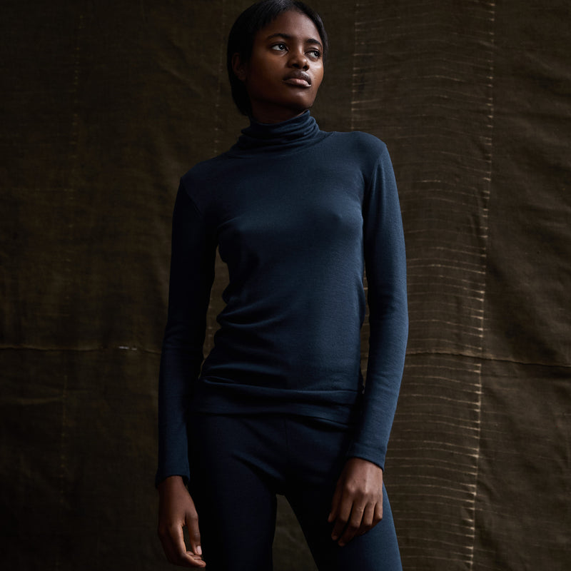 Auk Women’s Top - Merino Wool & Silk - Night Ocean