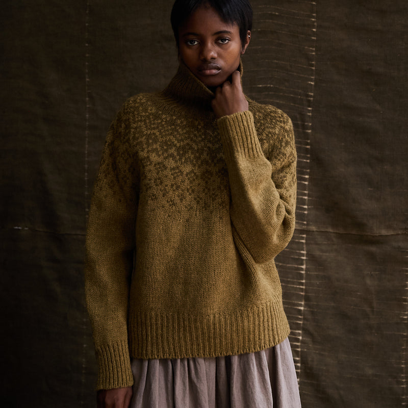 Fauna Women's Rollneck - Lambswool - Asparagus