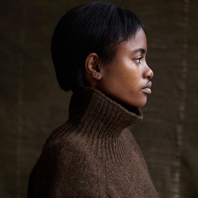 Highland Women's Rollneck - Lambswool - Burnt Umber