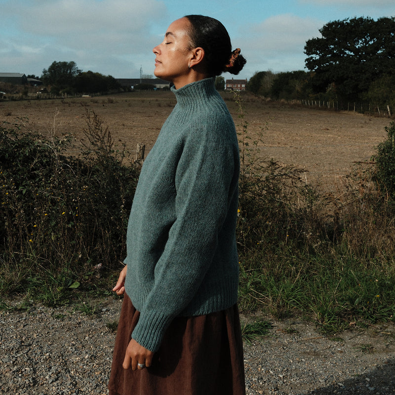 Highland Women's Rollneck Sweater - Lambswool - Dusk