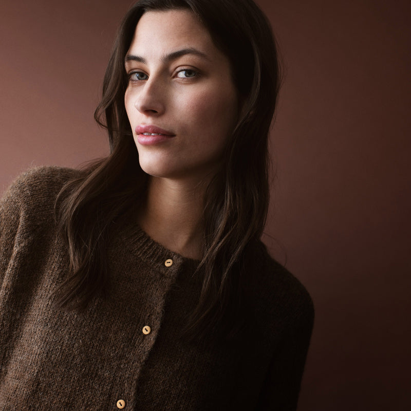 Women’s Suri Alpaca Cardigan - Pine Cone