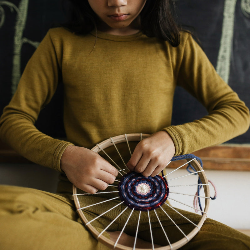 Round Weaving Frame With Wool – MamaOwl