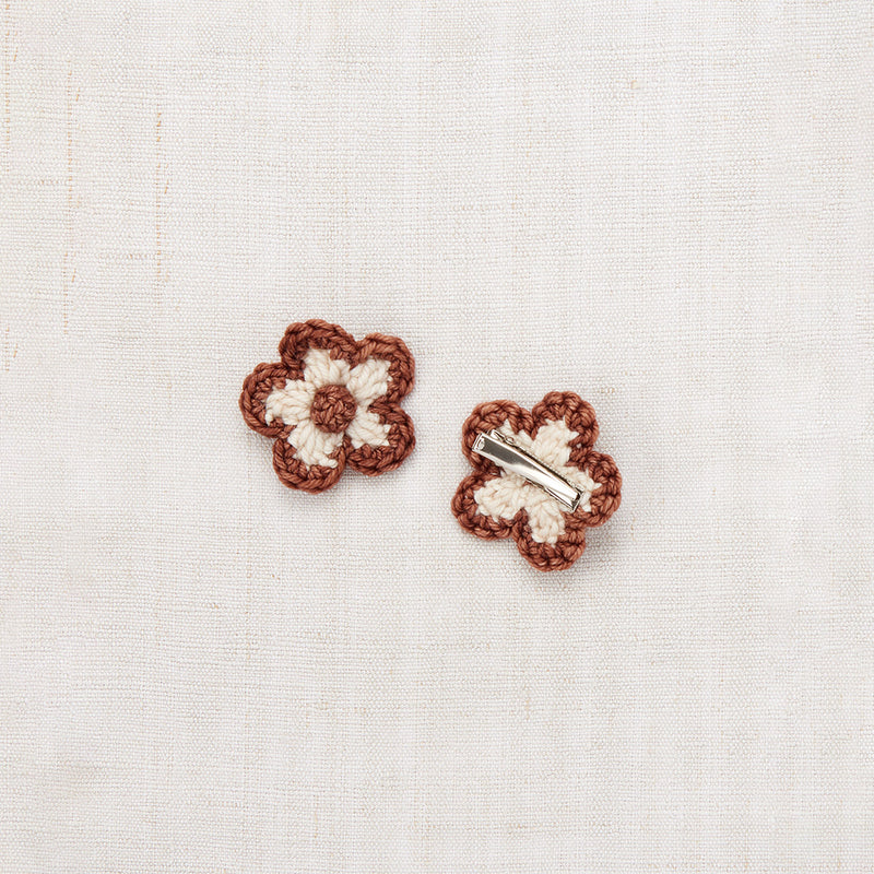 Hand Knit Merino Wool Medium Flower Clip Set - Chestnut