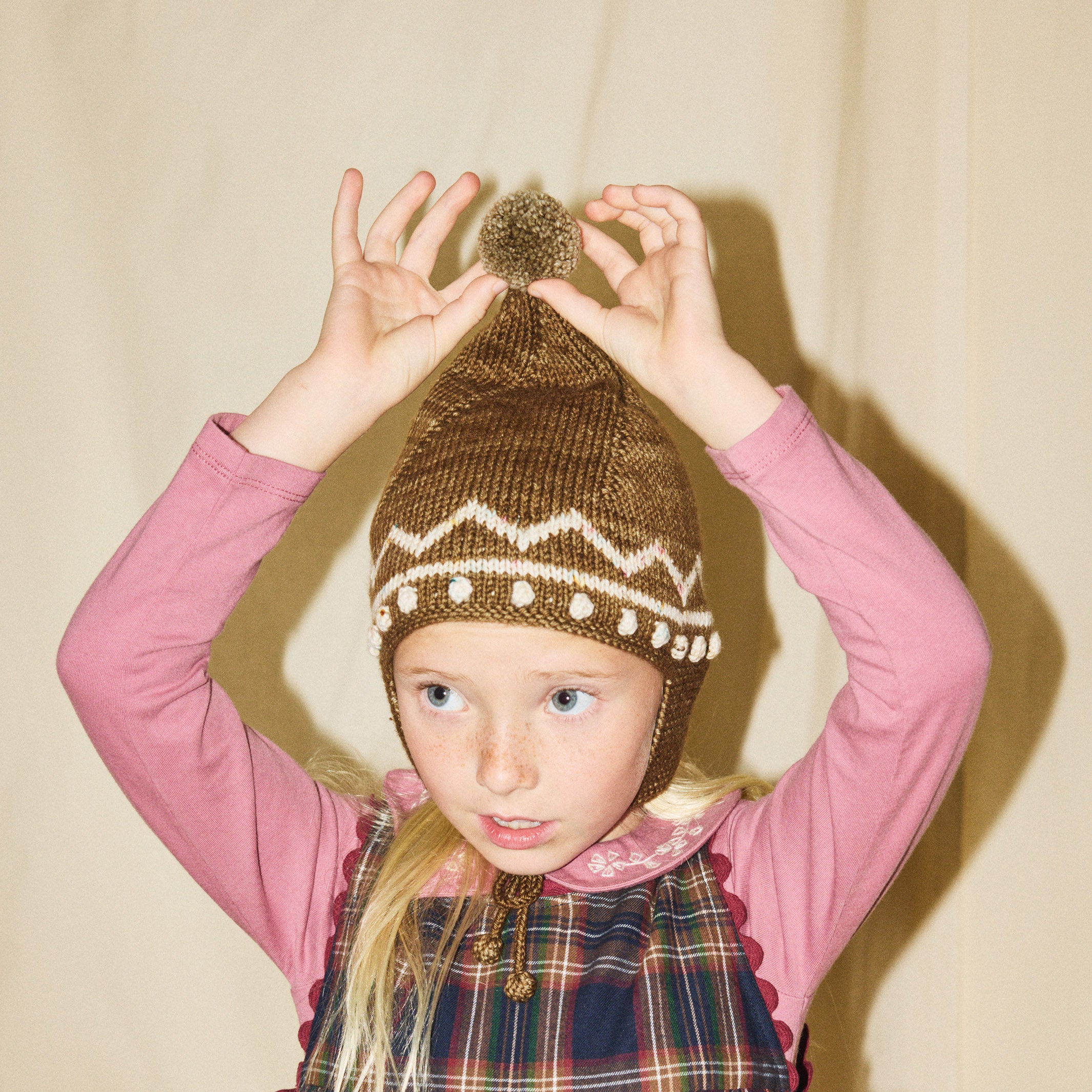 Hand Knit Zig Zag Pointy Peak Hat in brown in sizes 2y-8y. – MamaOwl