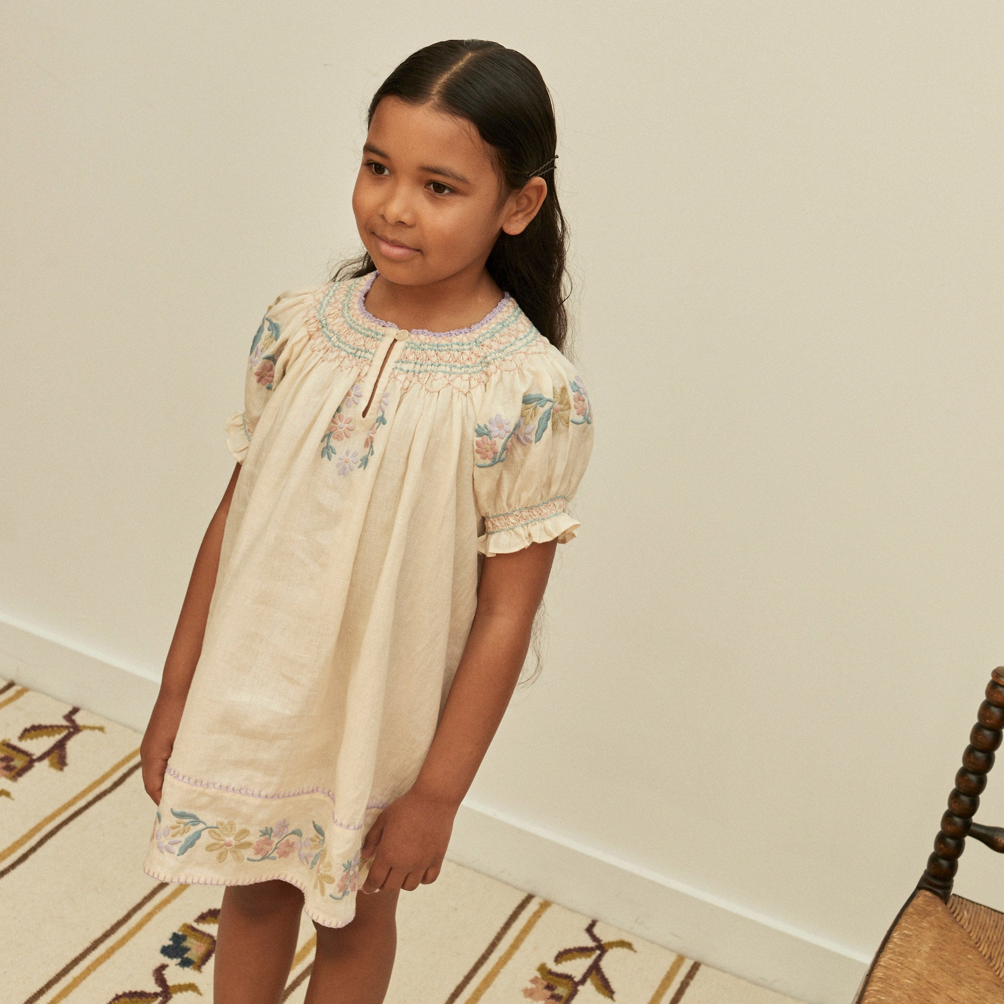 ワンピース APOLINA Kids Linen Verna Smock Dress 5-7 Kids Linen Verna Smock Dress - Cream – MamaOwl
