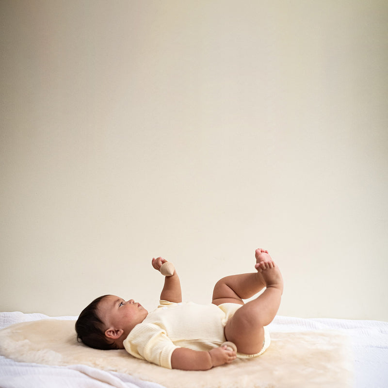 Merino Sheepskin Wrigglemat - Milk