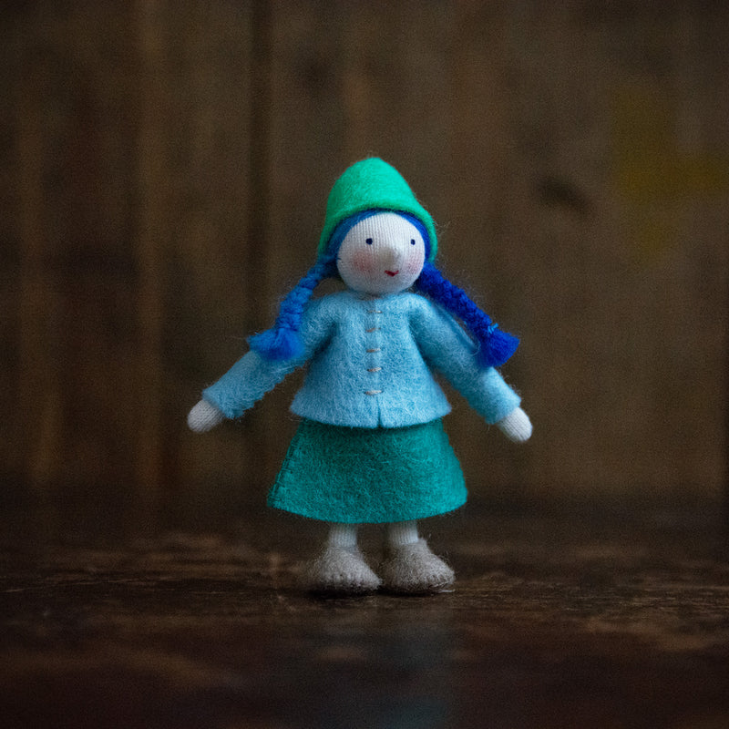 Handmade Wool Gnome Mother - White