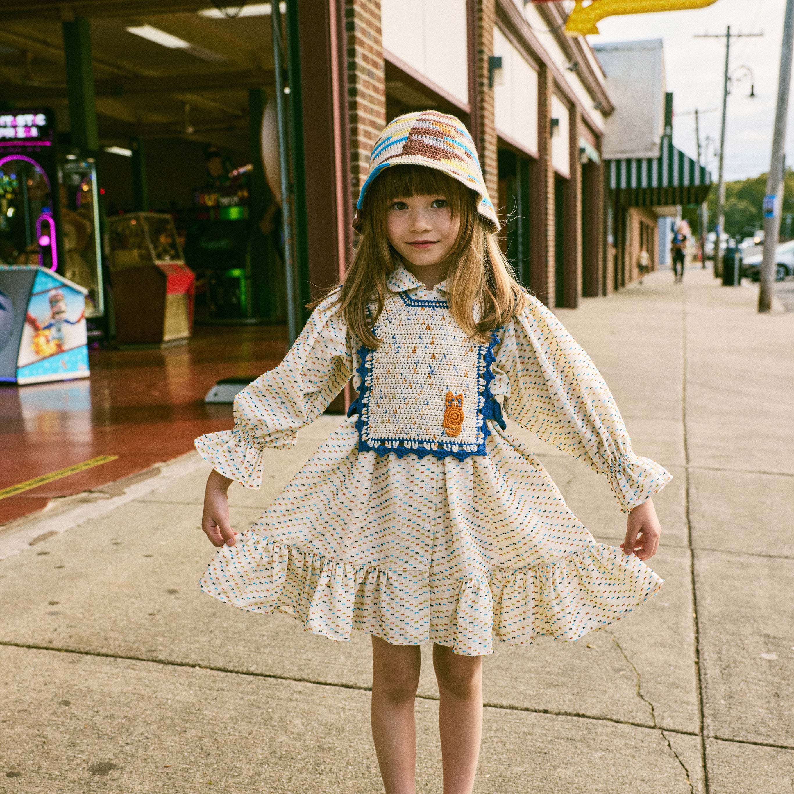 m*p様 misha and puff キャメコン ロンギース 12-18m Kids Pima Cotton Cat Topanga Popover in Seashore Confetti in sizes