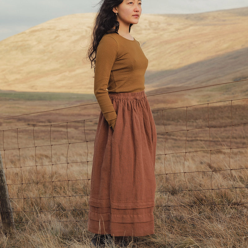 Elm II Women's Skirt - Linen - Auburn