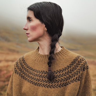 Garden Women's Sweater - Lambswool - Asparagus