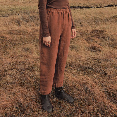 Hawthorn II Women's Trousers - Linen - Auburn