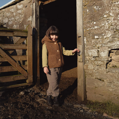 Badger Vest - Wool Teddy Fleece - Nutmeg