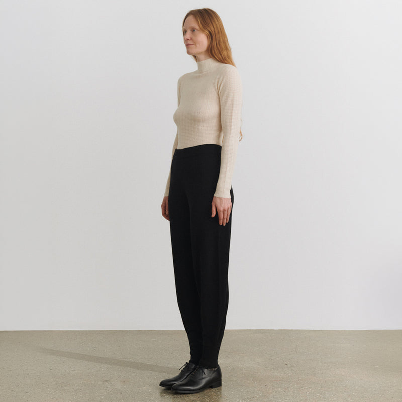 Women's Merino Wool Knitted Pants - Black