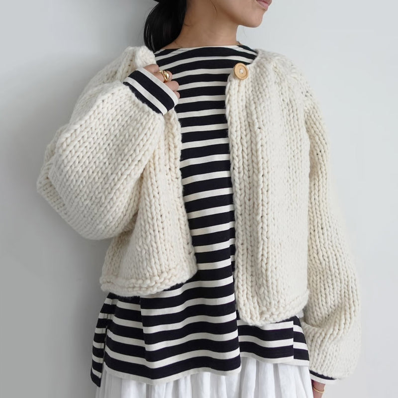 Women's Hand Knit Wool Pelu Cardigan - White