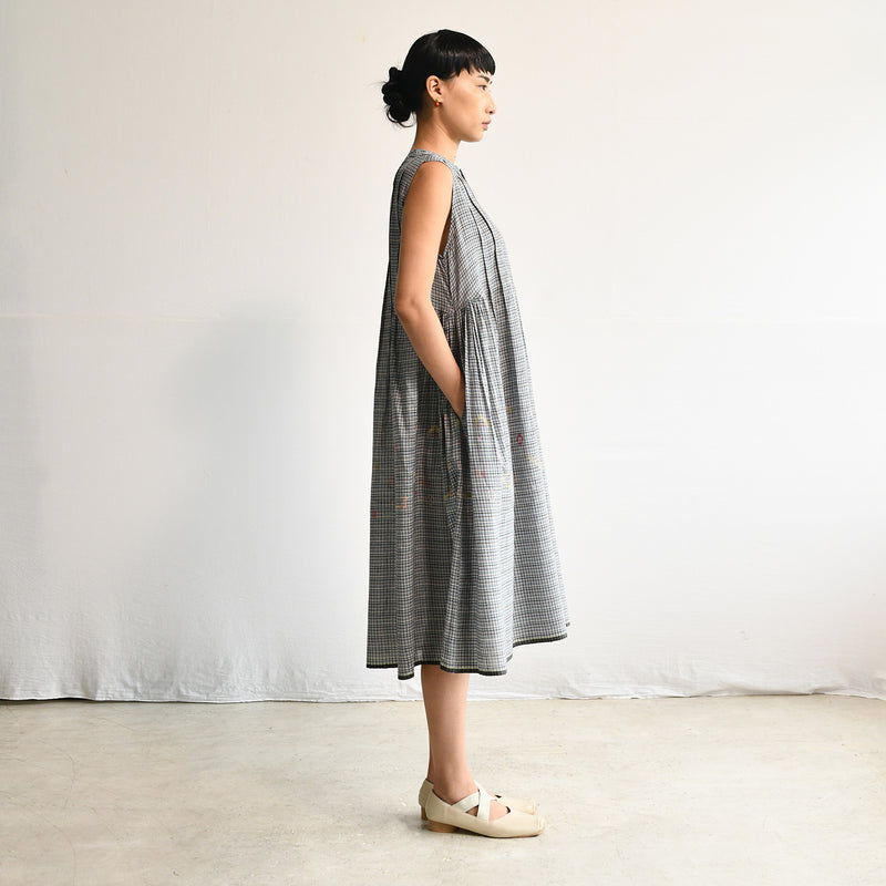 Women's Handloomed Cotton Nori Dress - Sepia Check