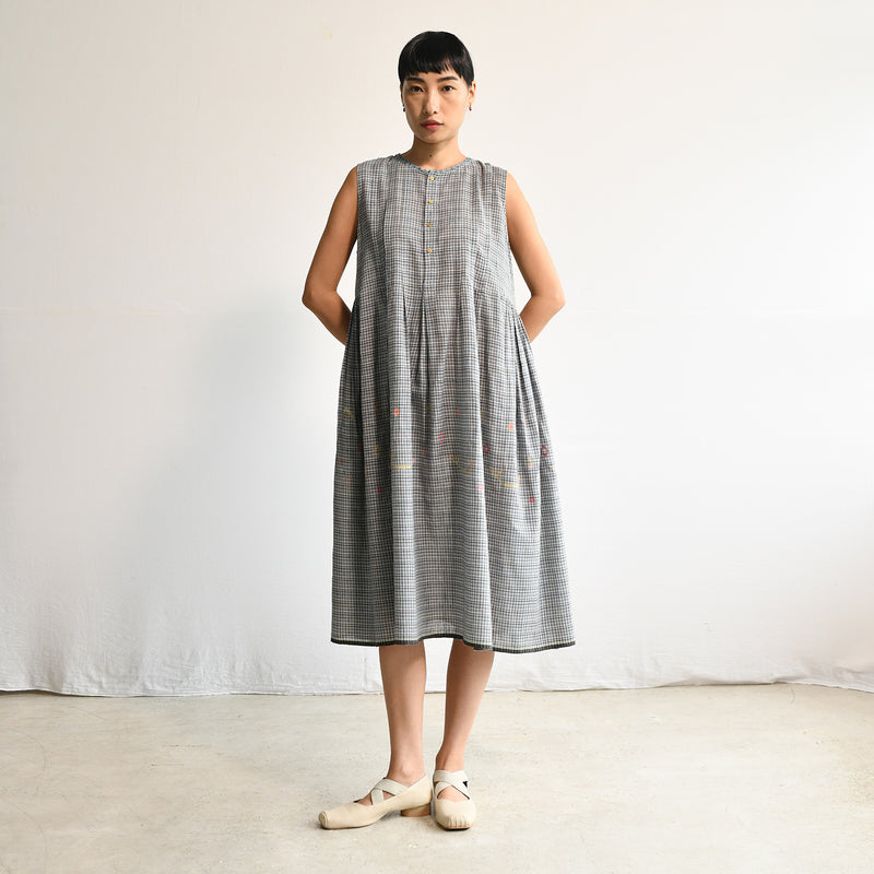 Women's Handloomed Cotton Nori Dress - Sepia Check