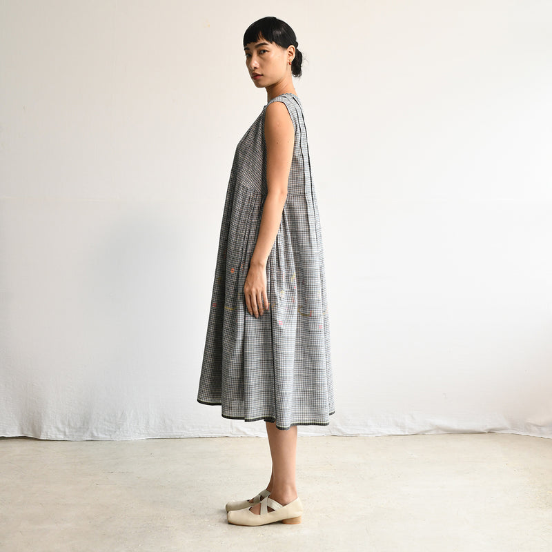 Women's Handloomed Cotton Nori Dress - Sepia Check