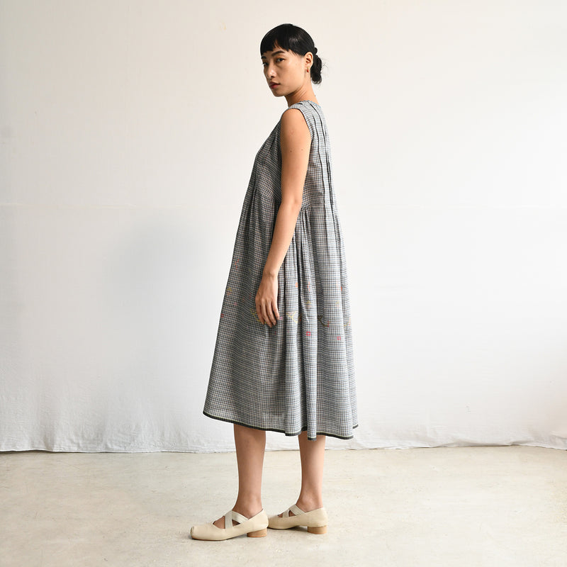 Women's Handloomed Cotton Nori Dress - Sepia Check