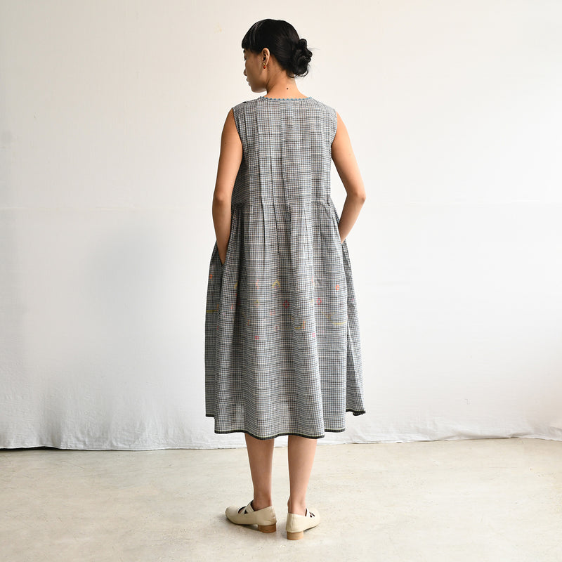 Women's Handloomed Cotton Nori Dress - Sepia Check