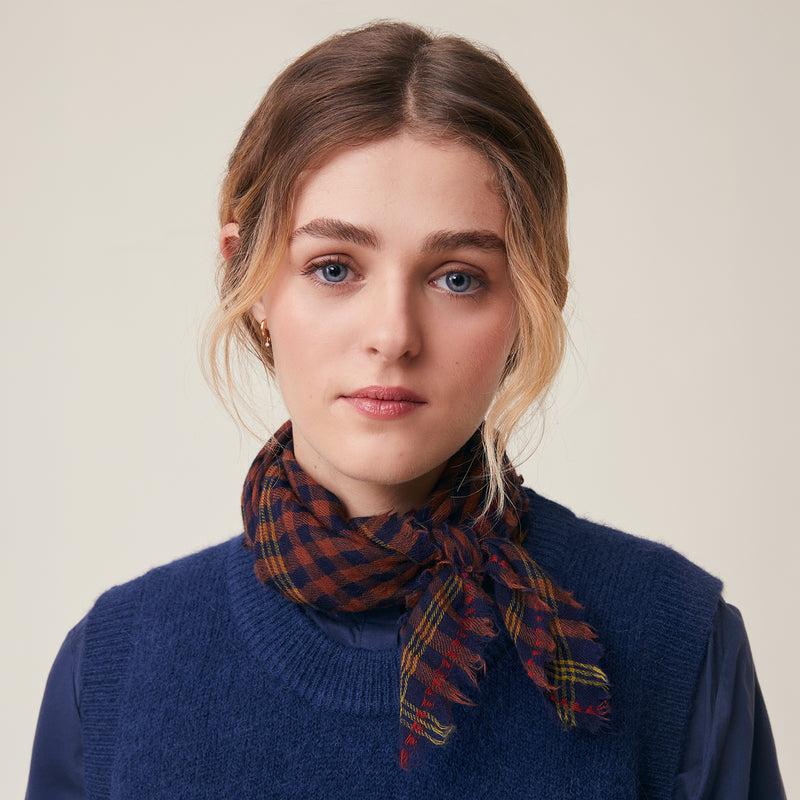 Adults Boiled Wool Galopin Scarf - No.849 Violin