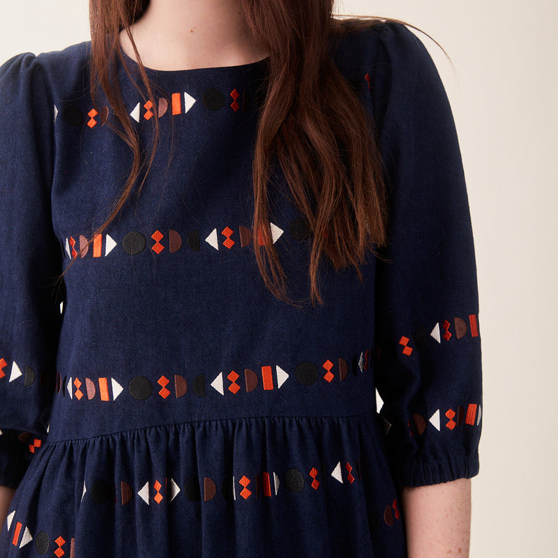 Women's Linen/Cotton Tessa Dress - Indigo Embroidered