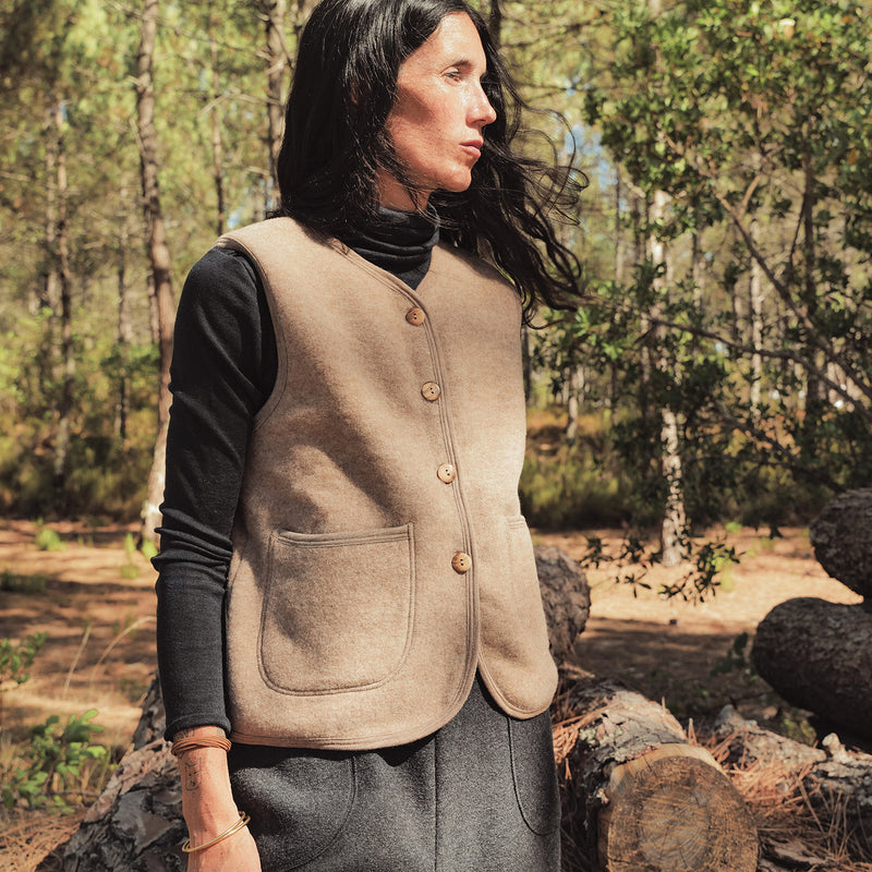 Eider Women's Vest - Merino Wool Fleece - Driftwood