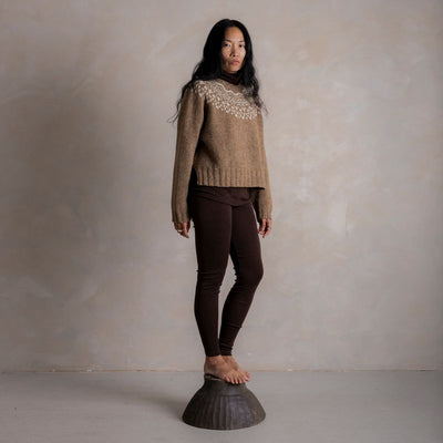 Cropped Isle Women's Sweater - Donegal Wool - Husk