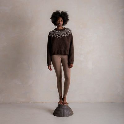 Cropped Isle Women's Sweater - Donegal Wool - Umber