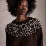 Cropped Isle Women's Sweater - Donegal Wool - Umber
