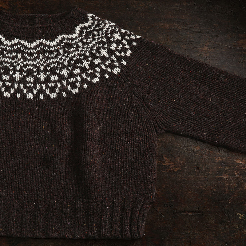 Cropped Isle Women's Sweater - Donegal Wool - Umber