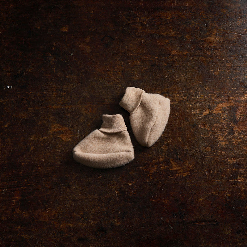 Magpie Baby Booties - Merino Wool Fleece - Sandstorm