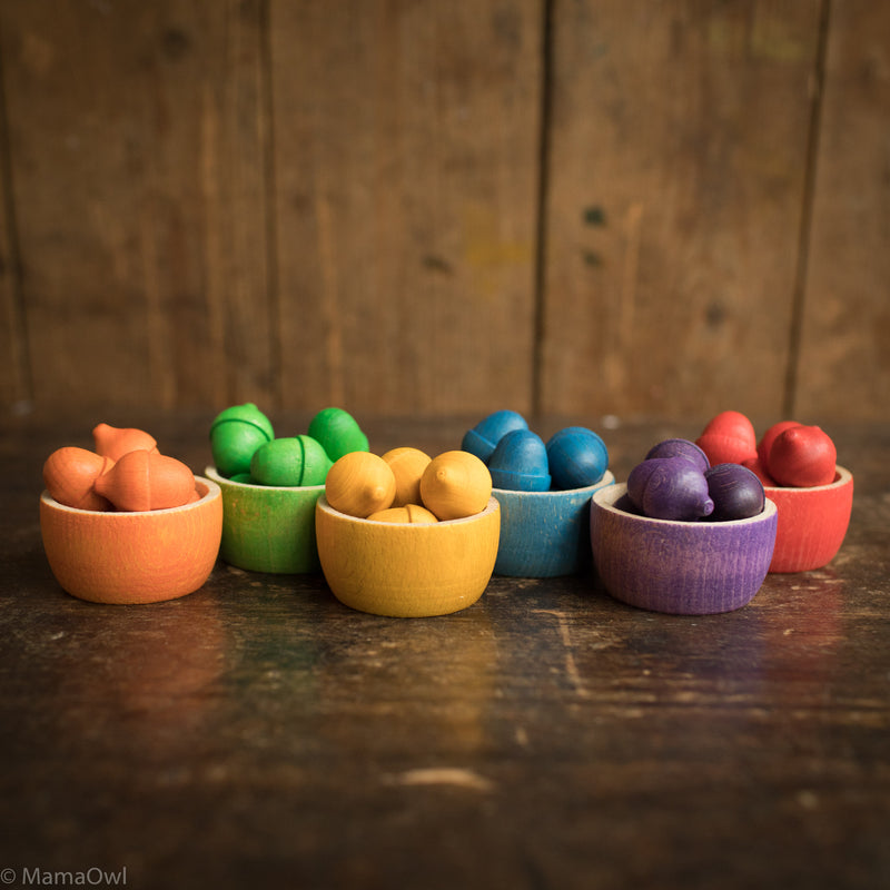 Wooden Bowls & Acorns - Set of 6